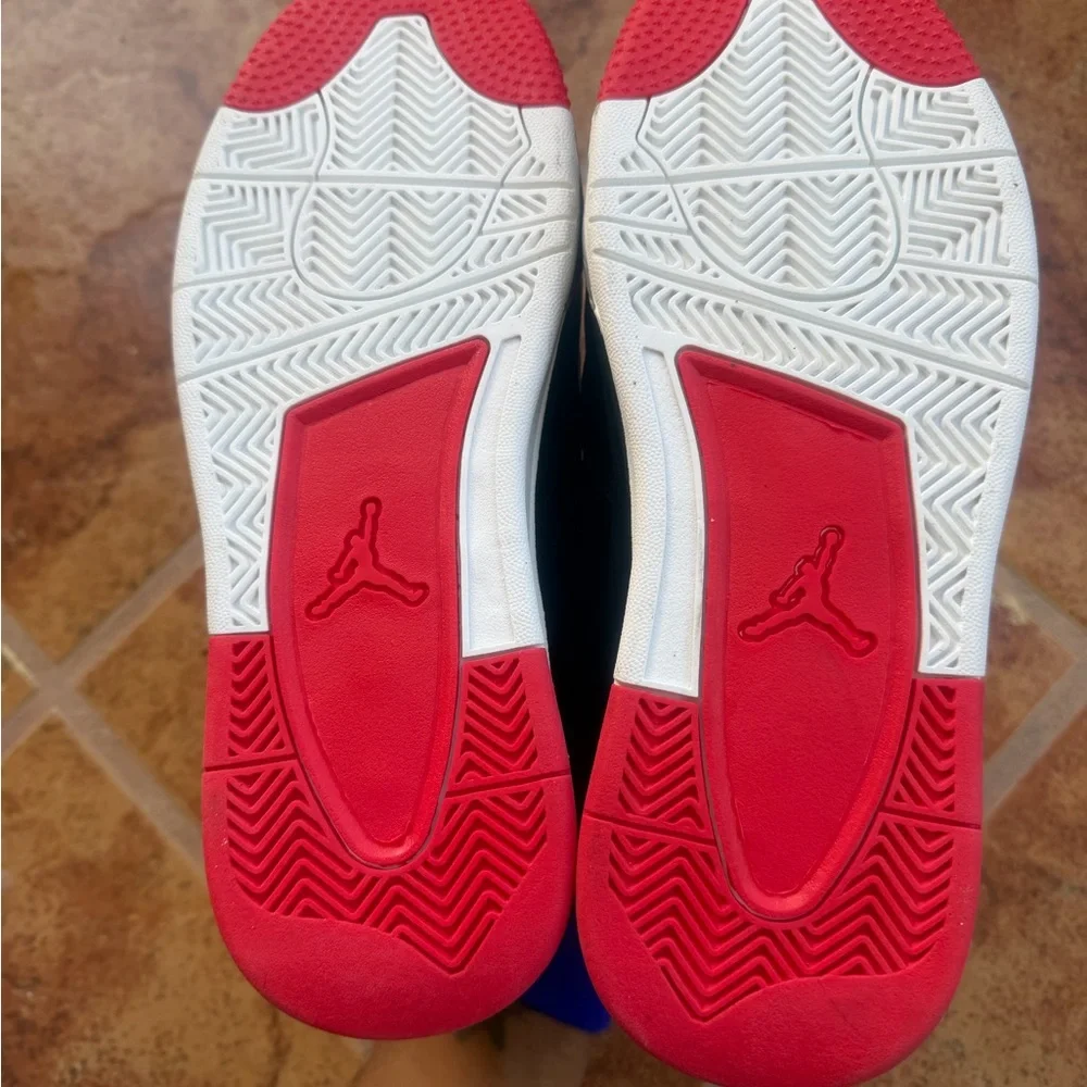 Size 7 Men’s And Women’s 8.5 - Jordan Retro Black and Red Retro Basketball Shoes - Picture 6 of 6